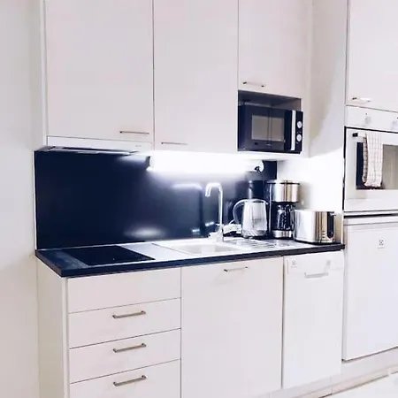 New Studio Cherry Near Helsinki Airport In Kivistoe Vanda Exteriör bild