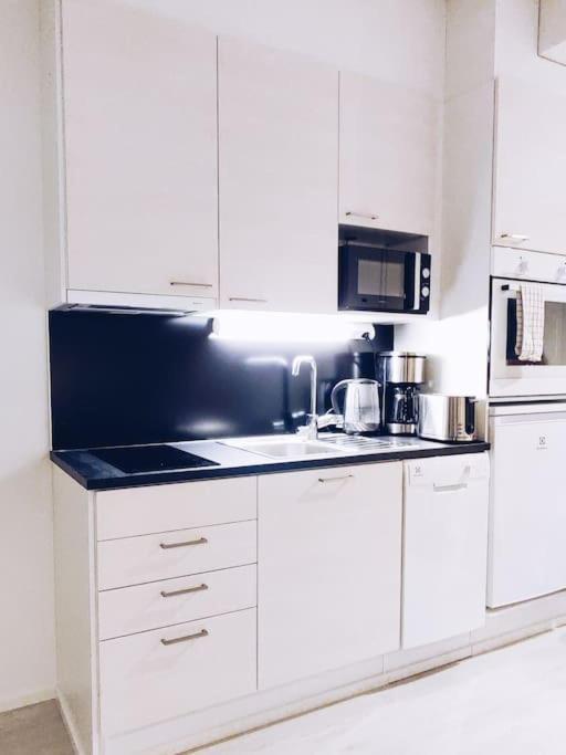 New Cherry Near Helsinki Airport In Kivistoe Apartment Vantaa